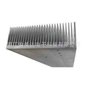 Dissipateur thermique en aluminium à dents haute densité West Tower pour convertisseur de puissance, onduleur et électronique - Product Image 1