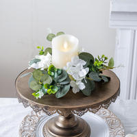 Direct van de fabriek: Kunstmatige witte hortensia eucalyptus kaarsenring, groen bloemstuk voor bruiloft centerpiece
