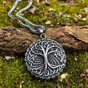 Pendentif vintage Yggdrasil, l'arbre du monde, en acier inoxydable, pendentif arbre de vie, collier de bijoux viking pour homme - Product Image 1