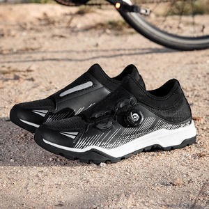 Chaussures de cyclisme noires et vertes, dessus en mesh, semelle en caoutchouc EVA, sangle réglable, compatibles avec les clips SPD, chaussures de vélo de route et VTT - Product Image 6