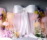 Grandes fleurs artificielles en organza, pivoines géantes pour décoration de mariage et événements, présentation florale sur pied pour vitrine et scène