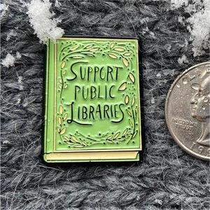 Concevez votre propre logo personnalisé Pas de minimum filles soutien bibliothèques publiques émail broche émail <span class=keywords><strong>amis</strong></span> fille puissance métal émail broches - Product Image 2