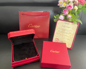 Caja de Regalo para Joyería Roja de Primera Calidad, Diseño Octagonal, para Anillos, Pulseras y Collares - Product Image 5