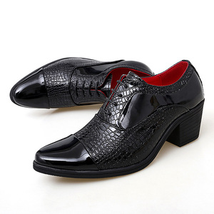 Nuove <span class=keywords><strong>scarpe</strong></span> in pelle di nuovo stile <span class=keywords><strong>scarpe</strong></span> casual <span class=keywords><strong>da</strong></span> <span class=keywords><strong>uomo</strong></span> in pelle casual <span class=keywords><strong>da</strong></span> <span class=keywords><strong>uomo</strong></span> <span class=keywords><strong>con</strong></span> <span class=keywords><strong>tacco</strong></span> alto - Product Image 5