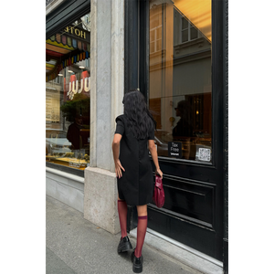 Robe courte formelle en daim noir ODM, motif à pois, détail œillet, col, taille XS, logo personnalisé, décoration ajourée, bon marché, simple - Product Image 1