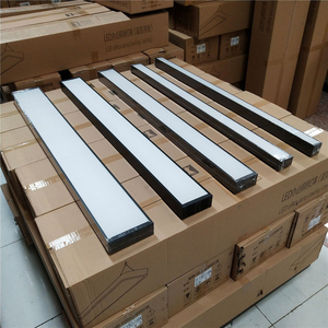 Ultra-sottile rettangolare semplice listello <span class=keywords><strong>a</strong></span> LED profilo pendente Linkable pannello lineare luce incassata LED con alta visibilità - Product Image 1