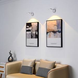 Светодиодный настенный светильник-дисплей с дистанционным управлением и датчиком, 3 цветовые температуры (3000/4500/6000K), диммируемый, для гостиной и фоторамок - Product Image 1