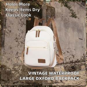 Mochila de nylon para mujer, modelo pequeño, moderno y casual. - Product Image 2