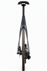 Vélo de route 700c Aero Carbon Thru-axle 22 vitesses, fourche à disque hydraulique, guidon intégré, jeu de roues UV, 4 couleurs, Hulda 700c - Product Image 5