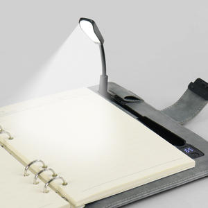 <span class=keywords><strong>สมุด</strong></span>บันทึก<span class=keywords><strong>พ</strong></span>ร้อมไฟ LED รุ่นใหม่ A5 ปกหนัง <span class=keywords><strong>พ</strong></span>ร้อม<span class=keywords><strong>พ</strong></span>าวเวอร์แบงค์ในตัว ล็อคด้วยลายนิ้วมือ เติมกระดาษได้ เหมาะสำหรับเป็นของขวัญองค์กร - Product Image 5