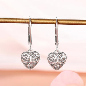 E3322 Orecchini pendenti a forma di cuore in oro bianco per donna, regalo romantico, gioielli di moda - Product Image 6