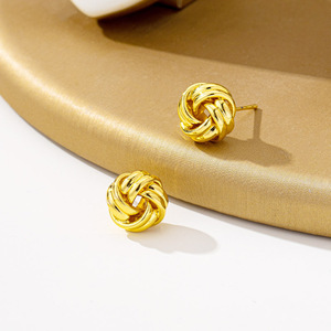 Boucles d'oreilles tendance, boucles d'oreilles de luxe léger, bijoux qui ne se décolorent pas - Product Image 5