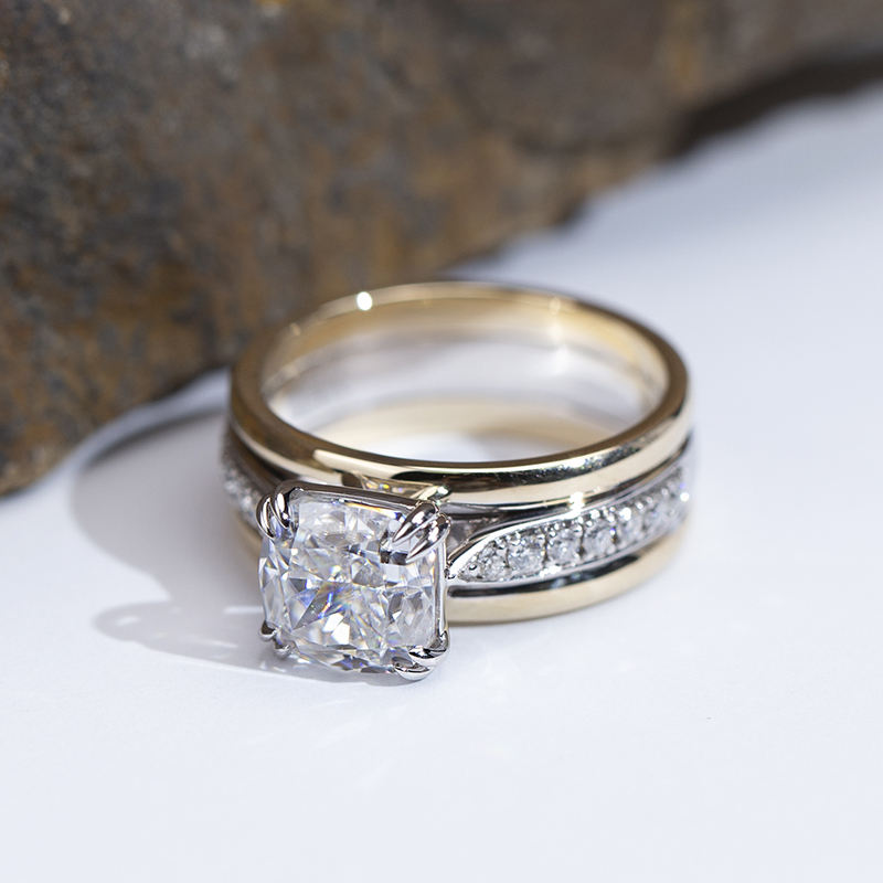 สีเหลือง