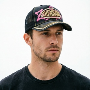 Gorras Trucker Personalizadas con Pedrería, Estilo Vintage, Malla con Estampado de Grafiti, Bordado 3D Dorado de Alta Calidad, Estilo Y2K - Product Image 5