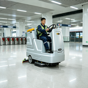 Autolaveuse autotractée professionnelle pour centres commerciaux et usines - Product Image 1