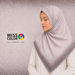 ผ้าพันคอไหมซาตินพิมพ์ลายพรีเมียม Miss Color Fashion ขนาด 120x120 ซม. ผิวสัมผัสนุ่มดุจแพรไหม - Product Image 6