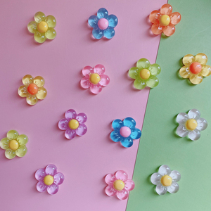 Accessoires de bricolage pour bijoux, épingles à cheveux, breloques en résine transparente en forme de fleur, miniatures, pour la création de broches, de coques de téléphone faites à la main et d'aimants de réfrigérateur - Product Image 3