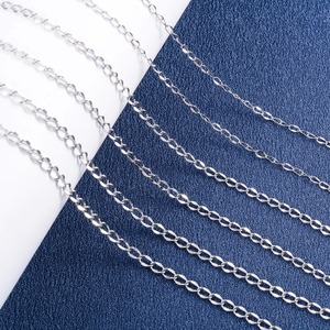 Delicado Collar Delgado de Acero Inoxidable, Cadena para el Cuello, para Mujeres y Hombres, Color Plateado, Gargantilla, Joyería Metálica - Product Image 1