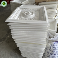 Plaques de plafond en polyuréthane noir, panneaux décoratifs pour l'intérieur des hôtels et des maisons