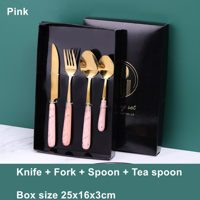4 pièces rose