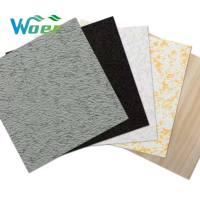 Plaques de plafond modernes carrées en PVC et plâtre de haute qualité 603*603mm, imperméables et résistantes à l'humidité, pour usage hôtelier