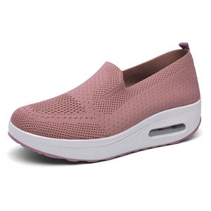 Chaussures de sport décontractées pour femmes, baskets de marque tendance, nouvelle collection, grande taille, noires, en maille respirante, pour la course à pied - Product Image 4