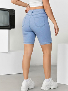 Short en <span class=keywords><strong>jean</strong></span> skinny bleu clair déchiré avec <span class=keywords><strong>ourlet</strong></span> <span class=keywords><strong>effiloché</strong></span> pour sorties décontractées et vacances, taille mi-haute, délavage clair, extensible, pour <span class=keywords><strong>femme</strong></span> - Product Image 1