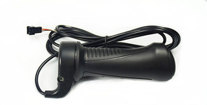 Poignée d'accélérateur Greenpedel <span class=keywords><strong>Wuxing</strong></span> 20X Basic Twist pour vélo électrique avec option de demi-tour de manivelle - Product Image 6