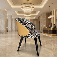 Chaise de salle à manger moderne et durable en tissu rembourré avec design ergonomique pour fermes, centres commerciaux, salons et restaurants