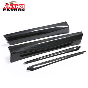 แผงมือจับประตูด้านในคาร์บอนไฟเบอร์ AISKA สำหรับรถยนต์เทสล่า รุ่น 3 และรุ่น Y ปี 2021+ ชุดตกแต่งภายในพร้อมแผ่นปิดตกแต่ง 4 ชิ้น/ชุด - Product Image 1