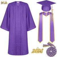 Robe de graduation mate en gros 2025 avec pompon, étole, cordon d'honneur, toge noire de lycée et université