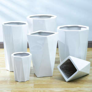 Piantatori di <span class=keywords><strong>piante</strong></span> di grandi dimensioni <span class=keywords><strong>per</strong></span> esterni di grandi dimensioni <span class=keywords><strong>piante</strong></span> verdi vasi da fiori <span class=keywords><strong>per</strong></span> la <span class=keywords><strong>vendita</strong></span> casa decorativa fioriera vaso da giardino - Product Image 6