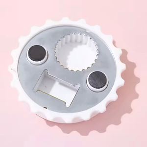Décapsuleur magnétique 3D rond pour réfrigérateur, multifonctionnel, en métal, personnalisable avec logo, taille moyenne, tendance - Product Image 5