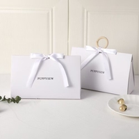 Boîte cadeau triangulaire pliable en papier, style esthétique Ins, portable, pliage en une seule feuille, pour faveurs de mariage et de douche nuptiale