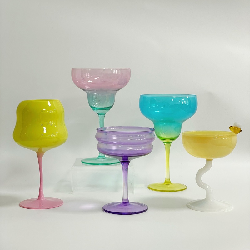 Wholesale Colorful Vintage Liquor Martini Glass