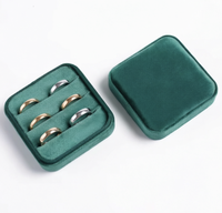 Boîte d'emballage carrée en velours faite à la main pour boucles d'oreilles et bagues, organisateur de bijoux, étui cadeau Saint-Valentin, présentoir de rangement personnalisé