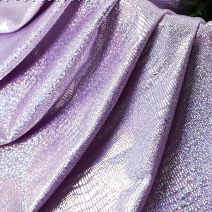 Tissu extensible brillant métallisé chatoyant arc-en-ciel effet peau de serpent 160GMS polyester spandex pour vêtements rideaux - Product Image 4