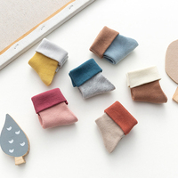Vente en gros de chaussettes antidérapantes respirantes pour bébés, chaussettes antidérapantes en coton colorées pour nouveau-nés