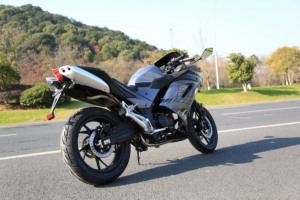 Motocicleta de Carreras de 400 cc, Motocicleta Pesada, Vehículos de Competición, Vehículos Deportivos - Product Image 3