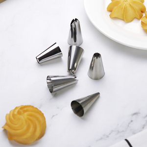 Ensemble de 8 poches à douille réutilisables en EVA avec embouts en acier inoxydable, outils de décoration de gâteaux en métal pour la pâtisserie et la cuisine - Product Image 5