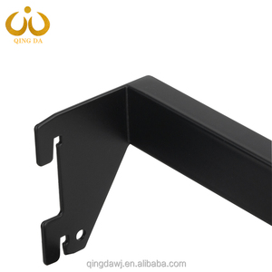 Barato columna A <span class=keywords><strong>en</strong></span> forma de <span class=keywords><strong>U</strong></span> pared negra al por menor tienda de ropa de Metal estantes colgantes soportes riel Slatwall estante de exhibición para pared - Product Image 3