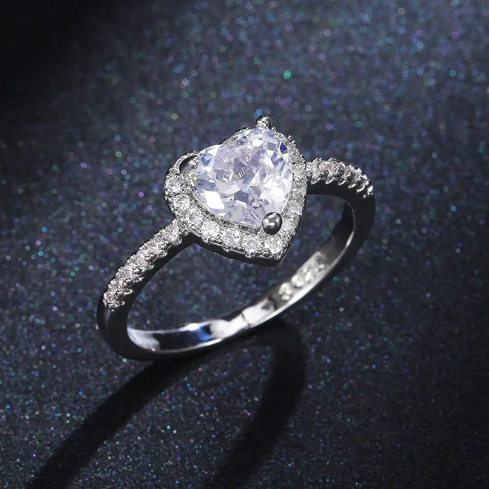 Cincin berlian penuh bentuk hati keabadian cincin tunangan perhiasan Glitter cinta hati kristal Zircon Dainty CZ Cincin hati