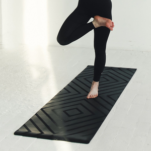 <span class=keywords><strong>Tapis</strong></span> <span class=keywords><strong>de</strong></span> Yoga en cuir PU antidérapant <span class=keywords><strong>de</strong></span> 1/5 pouces d'épaisseur pour femmes - Product Image 2