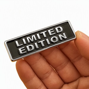 Emblema Personalizzato XGS PERFORMANCE in ABS con Base Nera e Lettere Cromate, Badge 3D Autoadesivo Impermeabile per Auto - Product Image 2