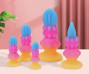 A forma di Dildo luminoso colorato BDSM Plug anale Sex Toys Plug per adulti