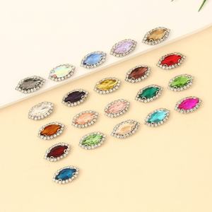 Offre Spéciale : Accessoires de Bijouterie en Verre Blanc K, Boucle en Cristal Soudé Œil de Cheval, Verre Fait Main pour Vêtements, Sacs, Bandeaux et Projets DIY - Product Image 4