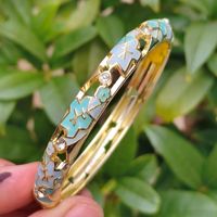 Bracelet à maillons plaqué or avec zircon et émail goutte d'huile, motif feuille d'érable 0.8, couleur fraîche et douce, pour adulte, style transfrontalier