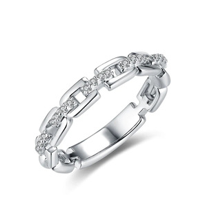 Anello Impilabile con Design a Cerchio, Stile Minimalista per Donne - Product Image 1