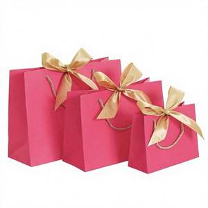 Sacs en papier de luxe pour bonbons de mariage avec poignée en ruban, sacs promotionnels recyclables pour vêtements et emballages en carton - Product Image 6