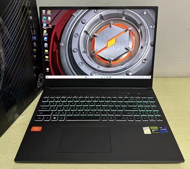 Wholesale Laptop Gaming UsedGaming Laptop Intel Core I9 13th Generation RTX4070 2.5k Display 240Hz  16 Inch Mech Revo 16 Pro